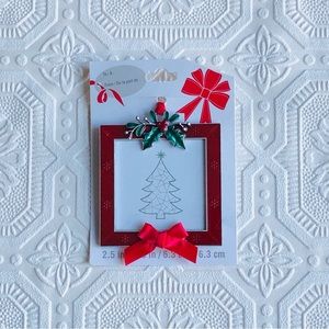 Christmas Mistletoe Ornament Frame